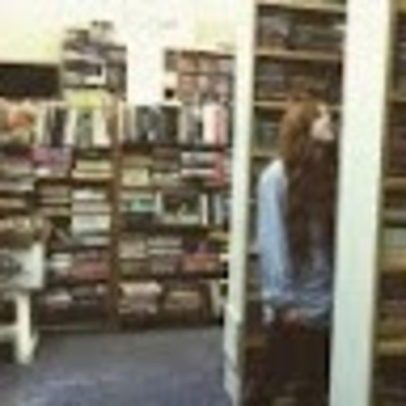 Meet your Posher, Jessica - Picture 1 of 1